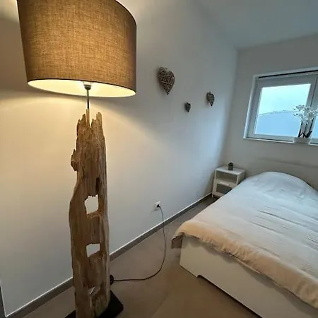 Neuve 1 Ou 2 Personnes * Mons (Bergen)